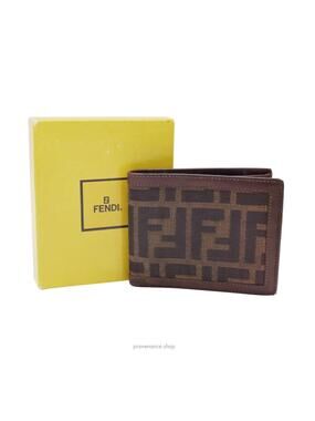 🔴 Fendi Bifold Wallet - FF Zucca